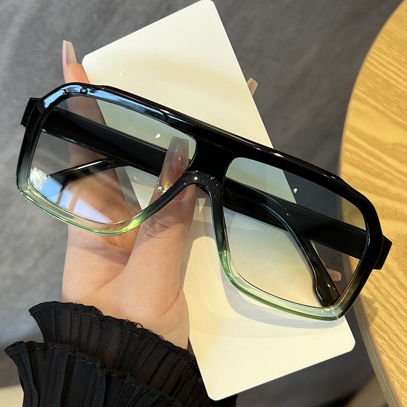 Gafas de Sol Cuadradas Extra G - Outdoor Lighting Black reseña y precio